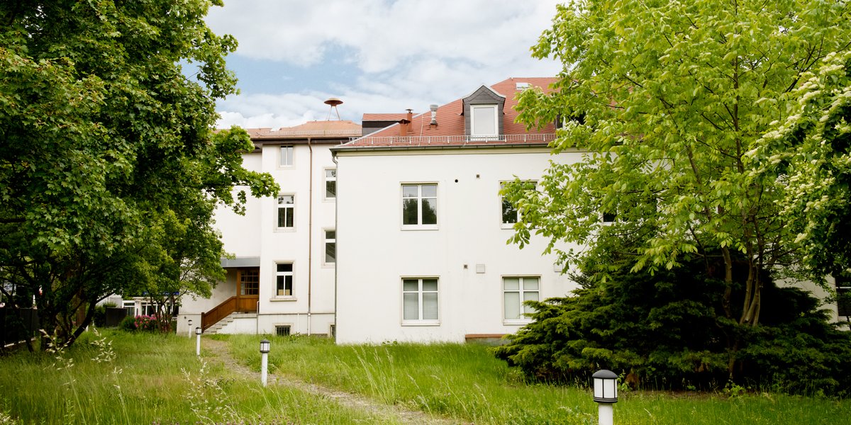 Pharmapark_Radebeul_Außenansicht_2